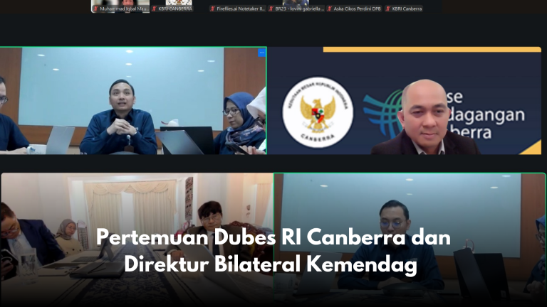 Pertemuan Dubes RI Canberra dan Direktur Bilateral Kemendag Pada 8 Oktober 2025, Atase Perdagangan (Atdag) Canberra turut serta dalam pertemuan antara Duta Besar Republik Indonesia untuk Australia dan Direktur Bilateral Kementerian Perdagangan. Pertemuan tersebut membahas proses review Indonesia–Australia Comprehensive Economic Partnership Agreement (IA-CEPA) yang tengah berlangsung. Kegiatan ini menjadi bagian dari upaya pemerintah untuk memperkuat kerja sama ekonomi bilateral antara Indonesia dan Australia. Melalui proses review tersebut, diharapkan berbagai ketentuan dalam IA-CEPA dapat dioptimalkan agar memberikan manfaat yang lebih besar bagi kedua negara. Fokus pembahasan mencakup langkah-langkah strategis untuk menurunkan defisit neraca perdagangan Indonesia, terutama di sektor produk, jasa, dan investasi. Dengan penguatan implementasi perjanjian ini, Indonesia diharapkan mampu meningkatkan daya saing ekspor dan memperluas akses pasar ke Australia. Pertemuan ini sekaligus menjadi momentum untuk memperkuat sinergi antara perwakilan Indonesia di luar negeri dan kementerian terkait dalam memastikan perjanjian kerja sama internasional berjalan secara efektif dan memberikan dampak ekonomi yang nyata.
